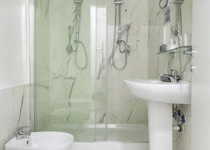 Little Aurelius Гостевой дом Рим